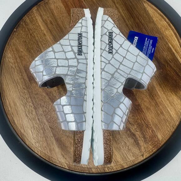 Birkenstock Arizona Gator Gleam Silver Slides Narrow Size 38 Women's 7 - Picture 6 of 8